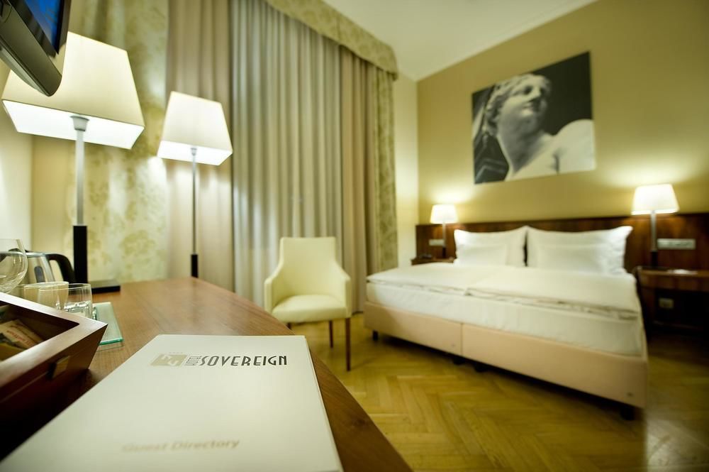 Hotel Maestro By Adrez Praga Exterior foto